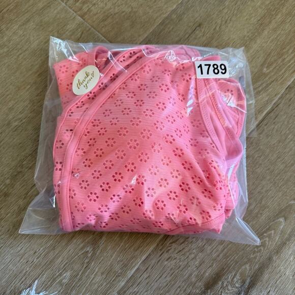 Jessica Simpson One piece Swimsuit - Picture 4 of 4